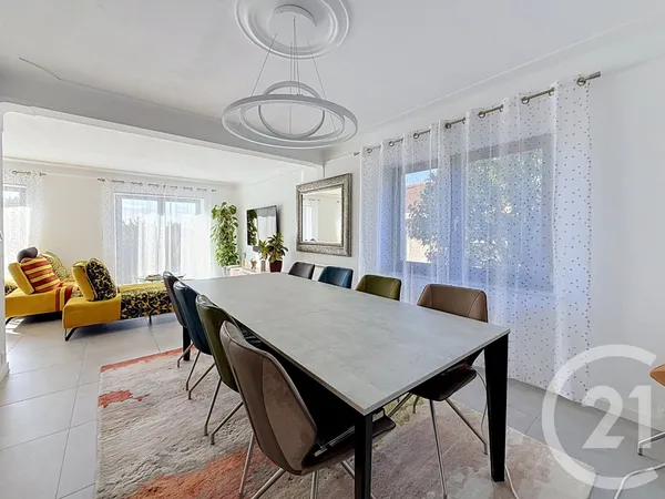 Maison 6 pièces 175 m²