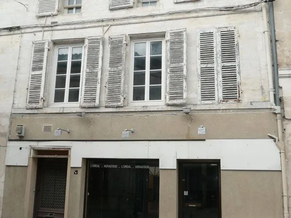 Local commercial 172 m²