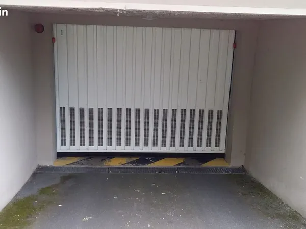 A louer parking sécurisé centre de Basse Goulaine
