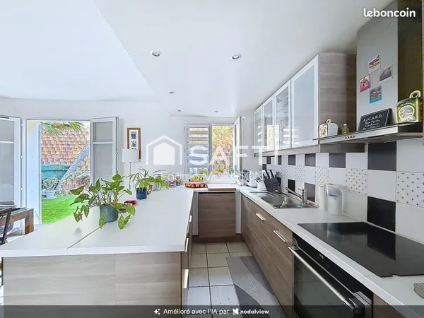 Maison de ville 6 pièces 130 m²