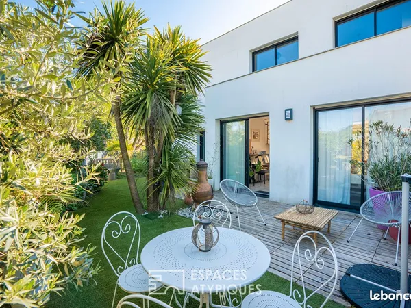 Maison 7 pièces 192 m²