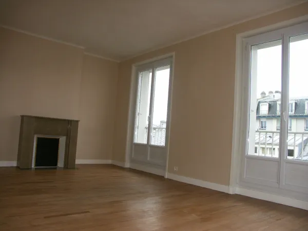Loue appartement T3 - 69m² - quartier Siam/ cours Dajot - Brest (29)