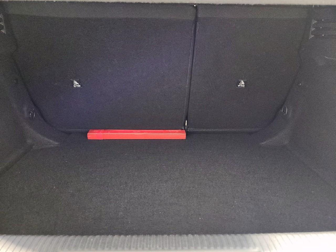 Peugeot 308 hybrid 145 e-dcs6 allure — photo 14