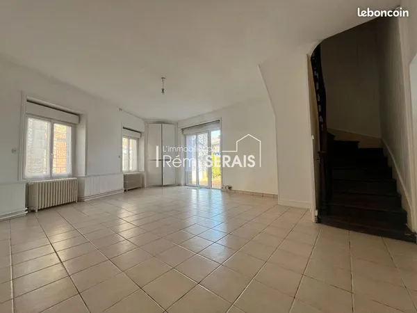 Maison 6 pièces 140 m²
