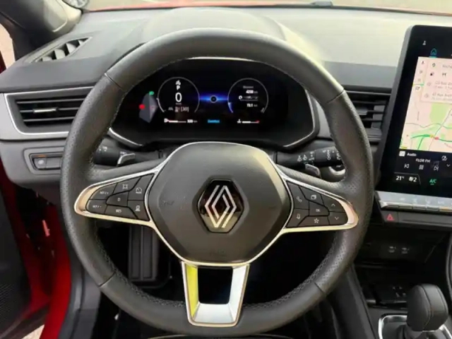 Renault Captur 1.3 tce 160 techno — photo 12