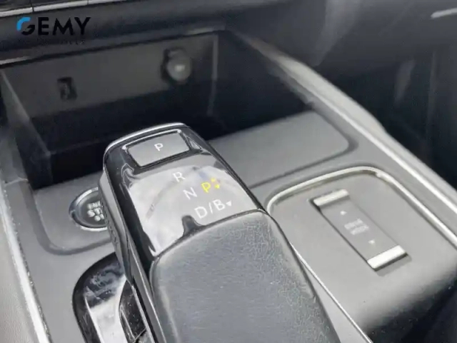 Citroën C5 Aircross hybride rechargeable 225 s&amp;s e-eat8 — photo 21