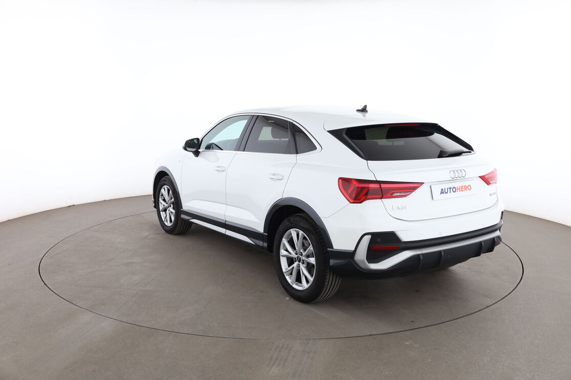 Audi Q3 Sportback 35 TDI S Line S Tronic 7 — photo 3