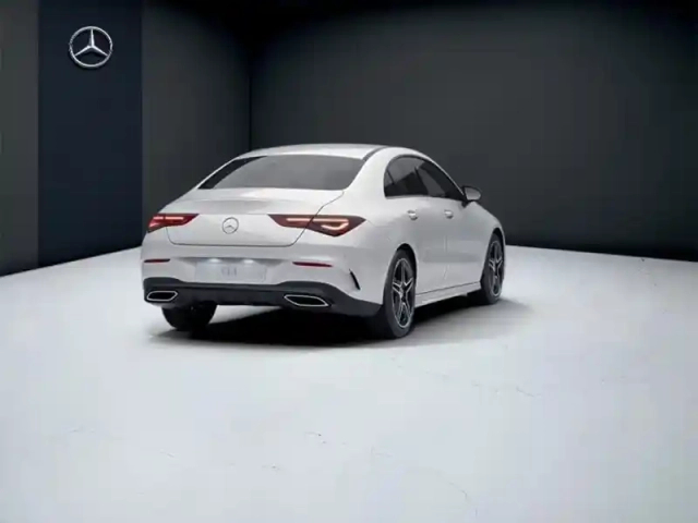 Mercedes Cla 200 d coupé amg line — photo 23