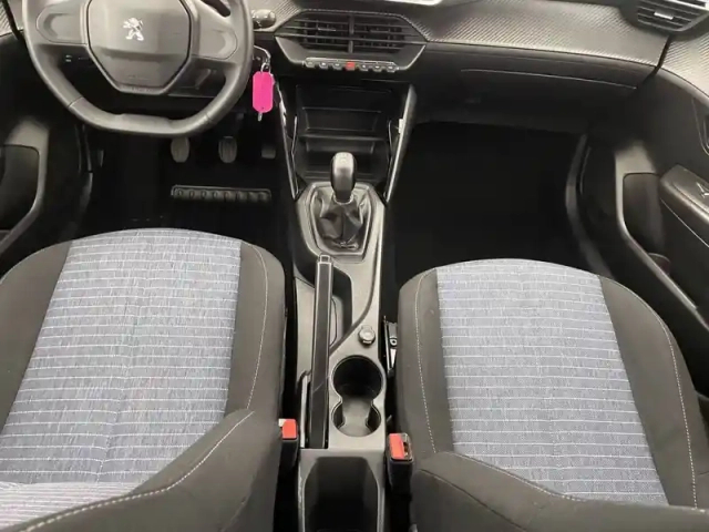 Peugeot 208 puretech 75 s&amp;s bvm5 — photo 30