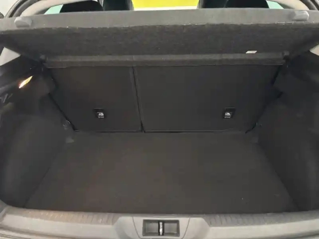 Renault Megane intens clim auto car play gps — photo 10