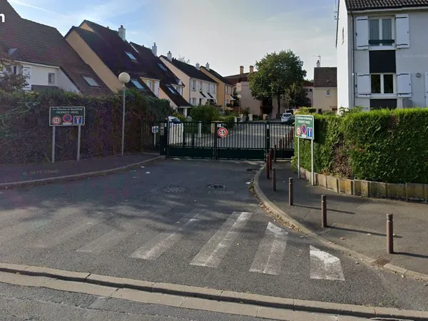 Location Box Parking 125/mois