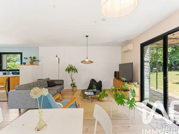 Maison 6 pièces 135 m²