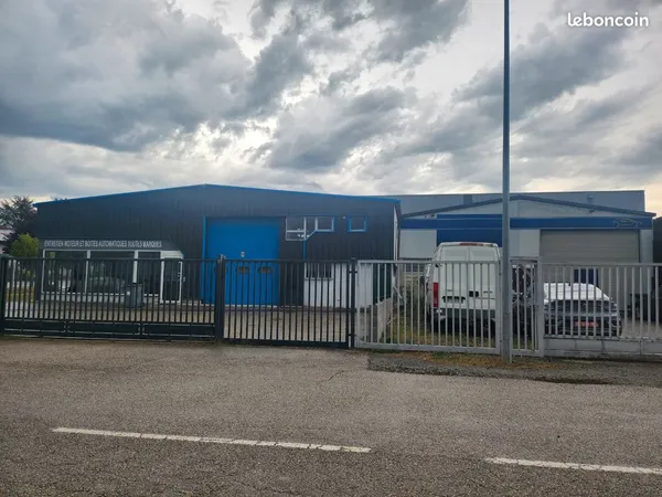 2 bâtiments a vendre