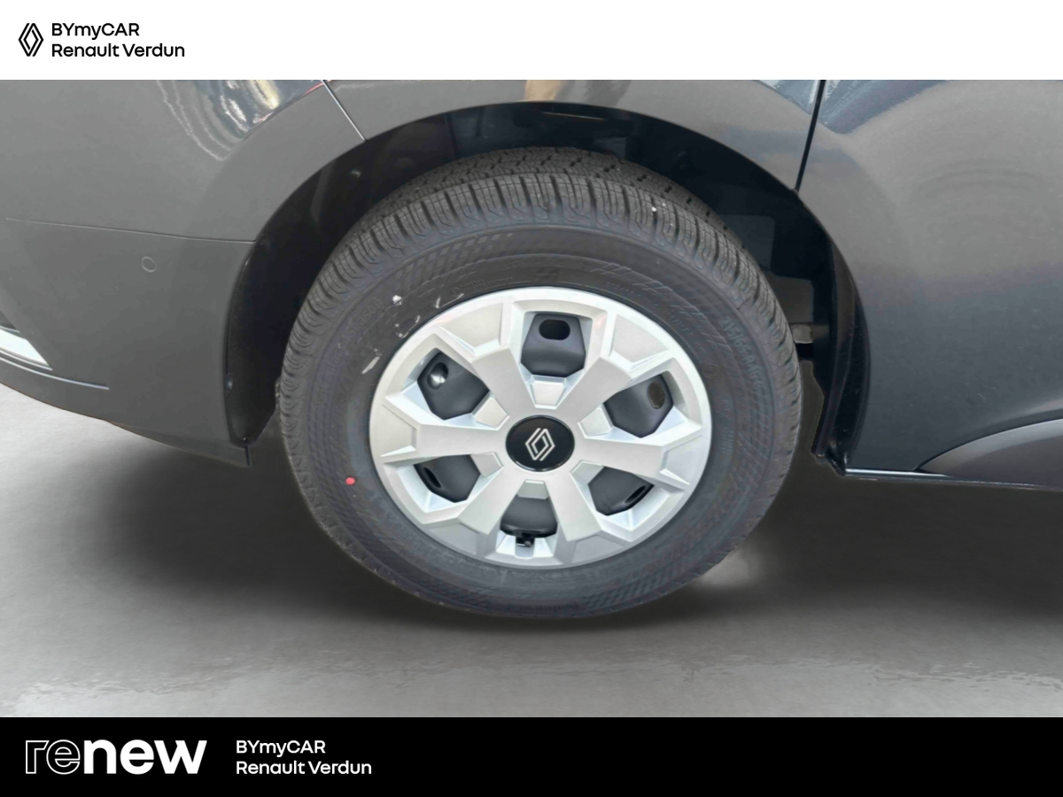 Renault Trafic Blue dCi 150 — photo 14