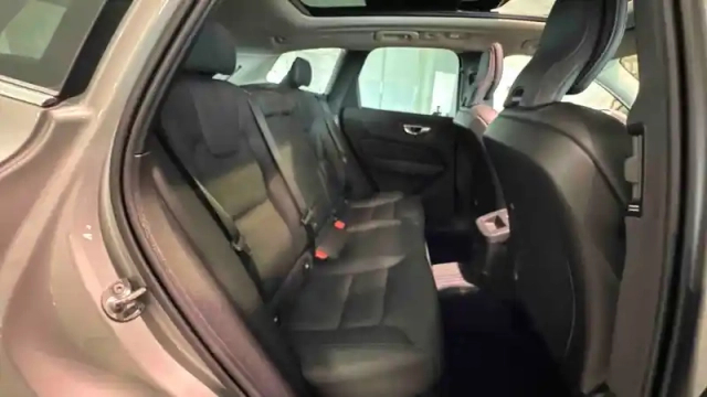 Volvo Xc60 t8 awd hybride rechargeable 310 ch+145 ch geartronic 8 — photo 29