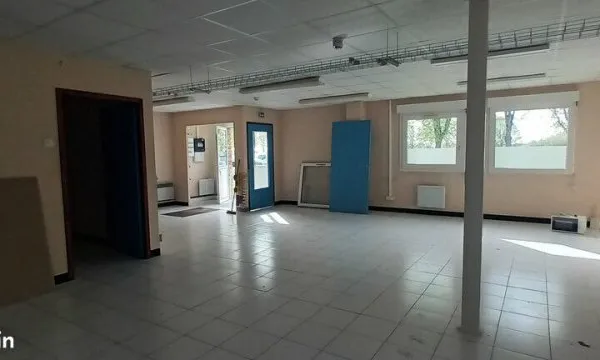 Bureaux 112 m² LA FRENAYE