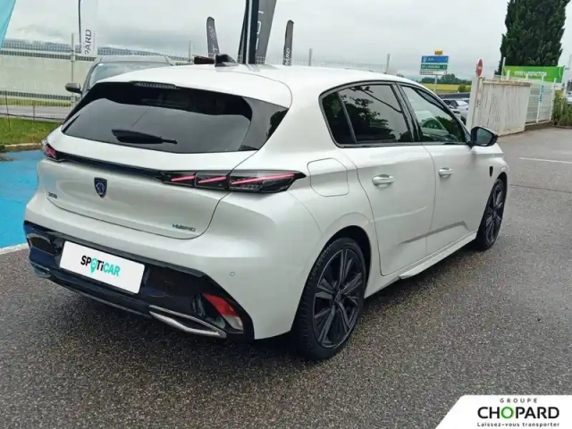 Peugeot 308 phev 225 e-eat8 — photo 27