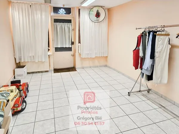 Immeuble 99 m²