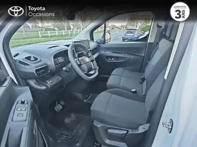 Toyota Proace city medium electric 136ch 50 kwh start mc24 — photo 12