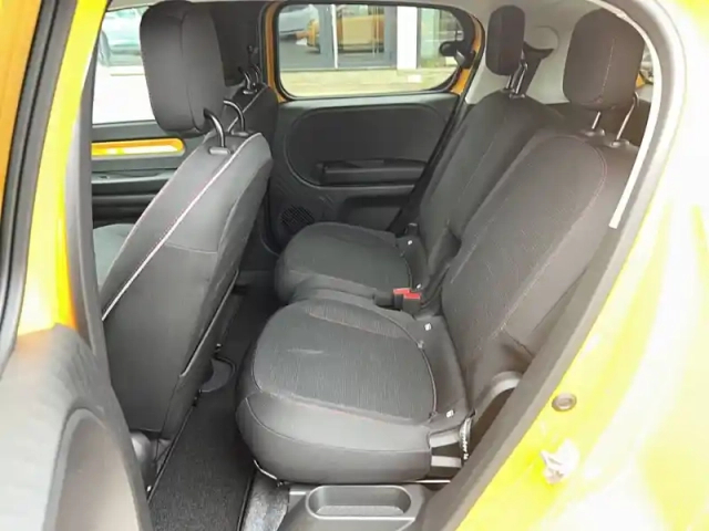 Renault Twingo e-tech electrique 80 ch autonomie urbaine — photo 18
