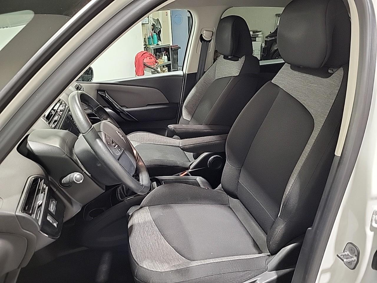 Citroën C4 spacetourer bluehdi 130 s&s bvm6 feel — photo 10