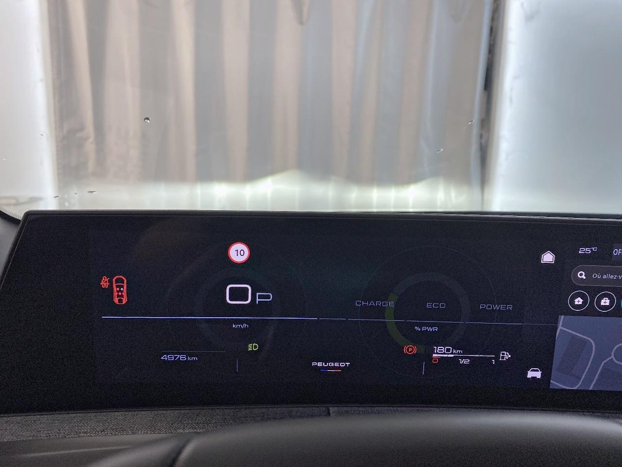 Peugeot 3008 hybrid 145 e-dcs6 allure business — photo 13