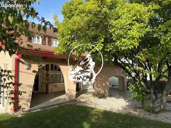 Maison 6 pièces 121 m²