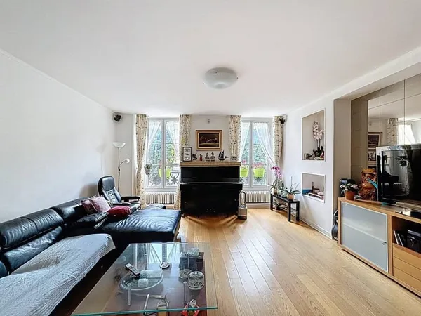 Duplex 6 pièces 130 m²