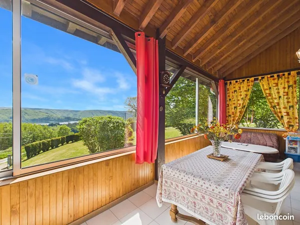 Maison 5 pièces 186 m²