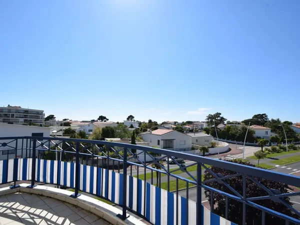 VAUX SUR MER - QUARTIER DE PONTAILLAC - APPARTEMENT 3 PCS -