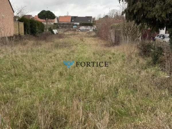 Terrain 1250 m²