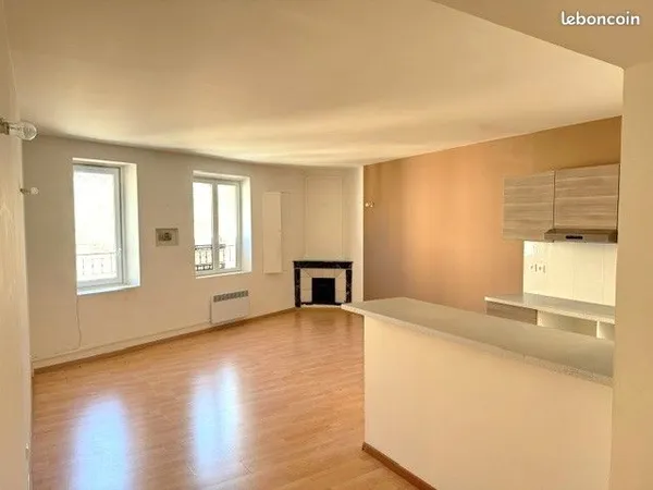 Appartement triplex p5 quartier gambetta