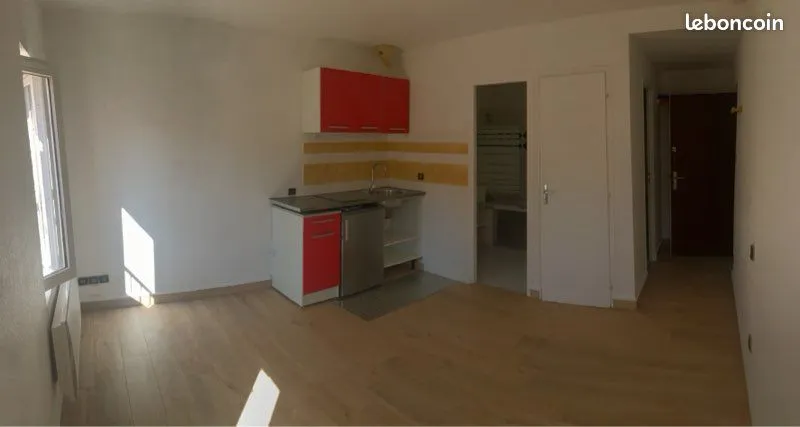 Photo 1