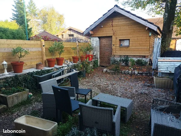 Maison 4 chambres + jardin - Échenevex
