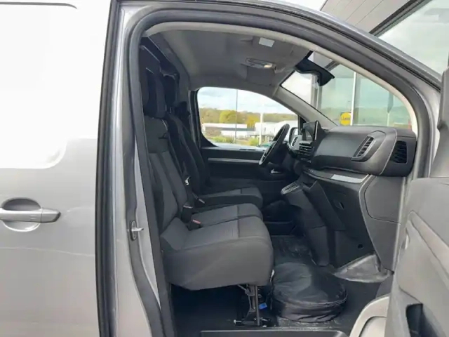 Peugeot Expert e- fgn m electrique 100kwh (136ch) batterie 75 kwh — photo 26