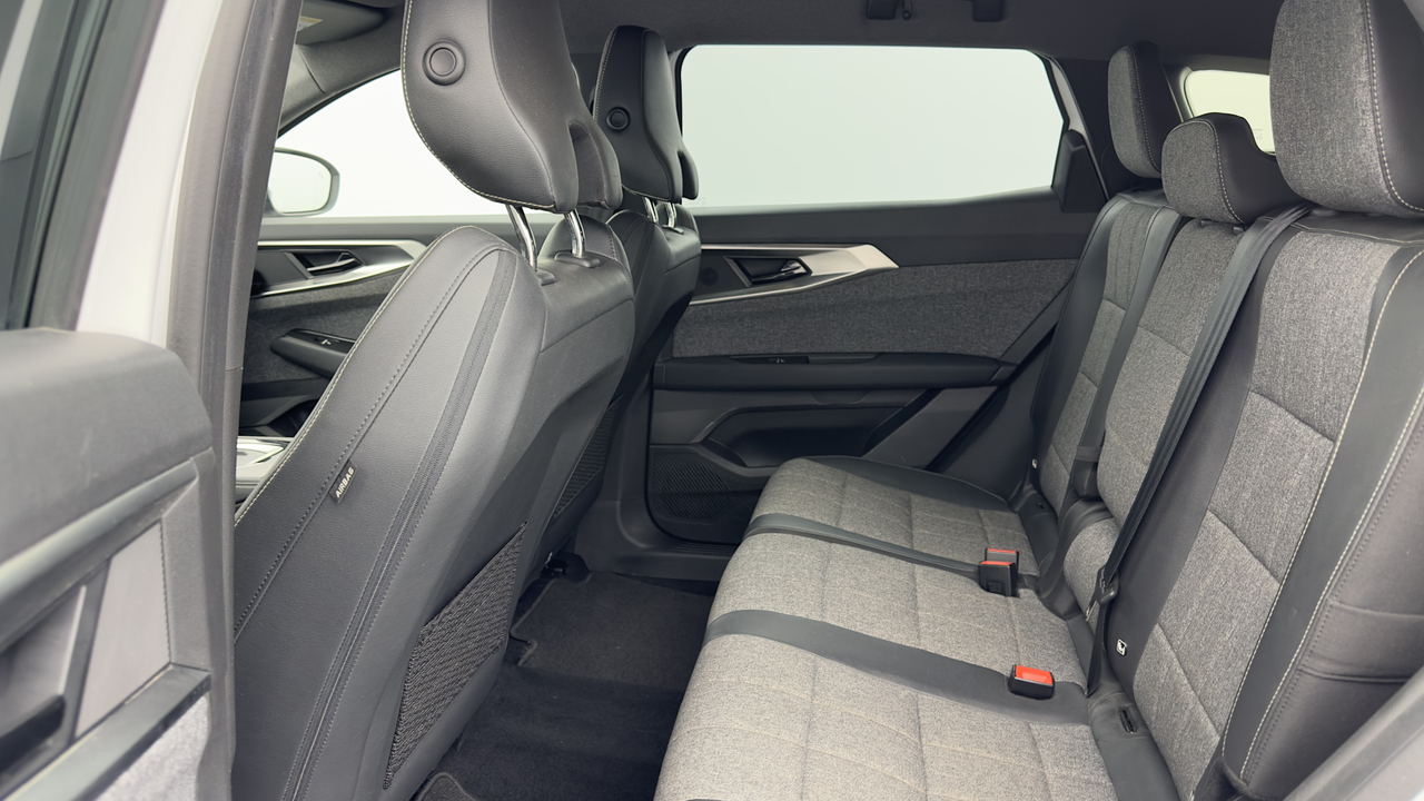 Renault Espace E-Tech full hybrid 200 GSR2 — photo 29