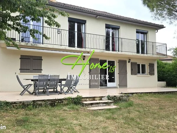 Maison 8 pièces 160 m²