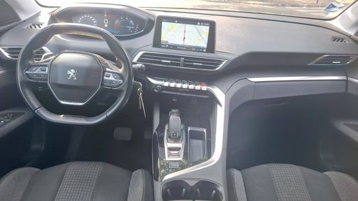 Peugeot 3008 1.5 BlueHDi 130 EAT8 - Active Business – 2019 – 135656 km – Diesel – Boîte Automatique — photo 24