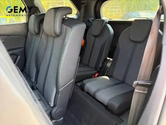 Peugeot 5008 puretech 130ch s&amp;s bvm6 — photo 12