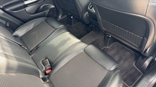 Mercedes Classe GLA 200 163 7G-DCT - Business Line – 2021 – 32000 km – Essence – Boîte Automatique — photo 19