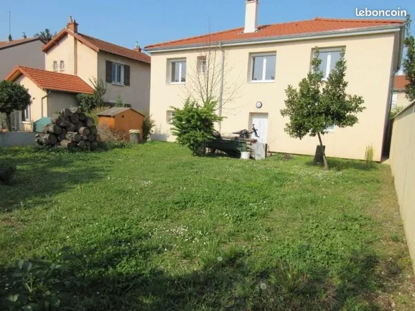 Maison 5 pièces 105 m²