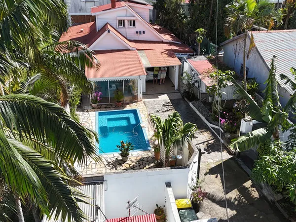 EXCLUSIVITÉ Villa avec piscine & studio indépendant Bras-Pontho, Le Tampon