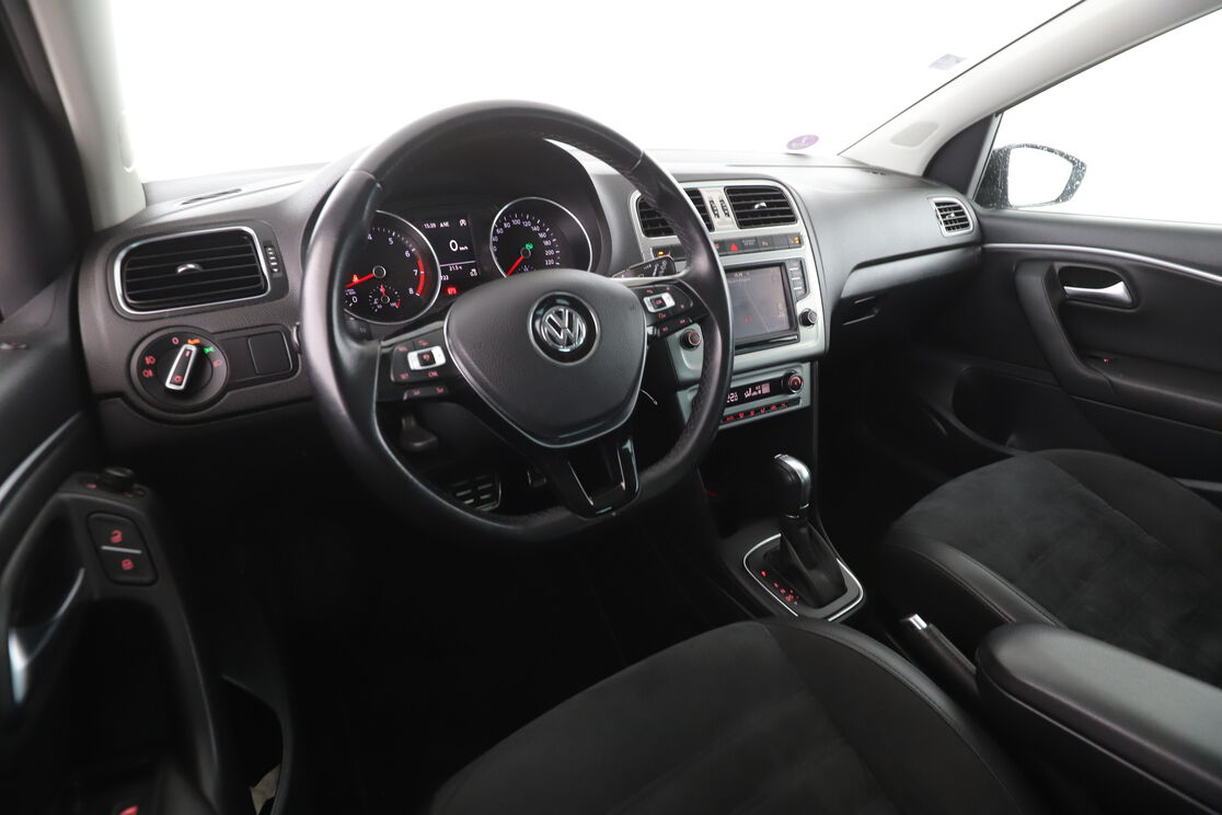 Volkswagen Polo 1.2 TSI BlueMotion Tech Carat DSG7 — photo 10
