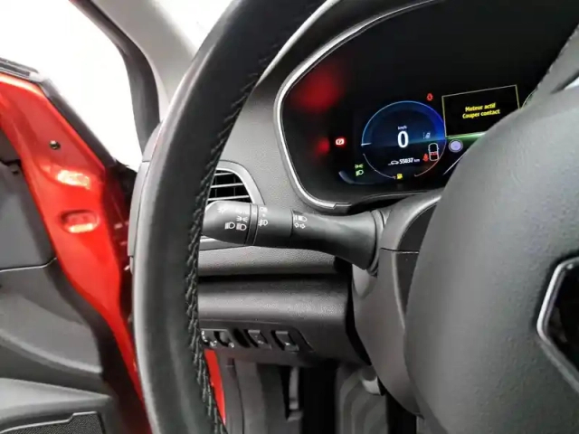 Renault Megane iv estate e-tech plug-in hybrid 160 — photo 32