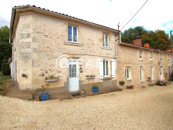 ENSEMBLE MAISON 3 & 4 CHAMBRES - PISCINE - TERRAIN
