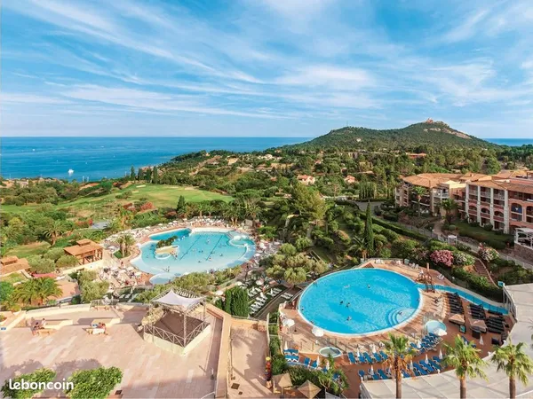 Cap Estérel (Agay/Saint-Raphaël) T3 rez-de-jardin