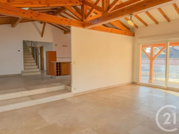 Maison 6 pièces 155 m²