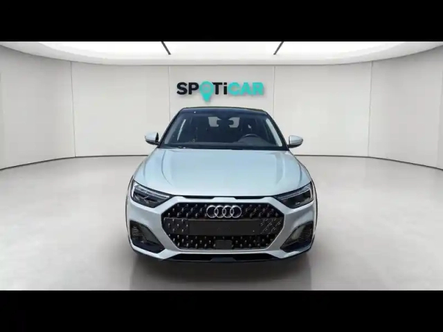 Audi A1 allstreet 30 tfsi 110ch advanced s tronic 7 — photo 9