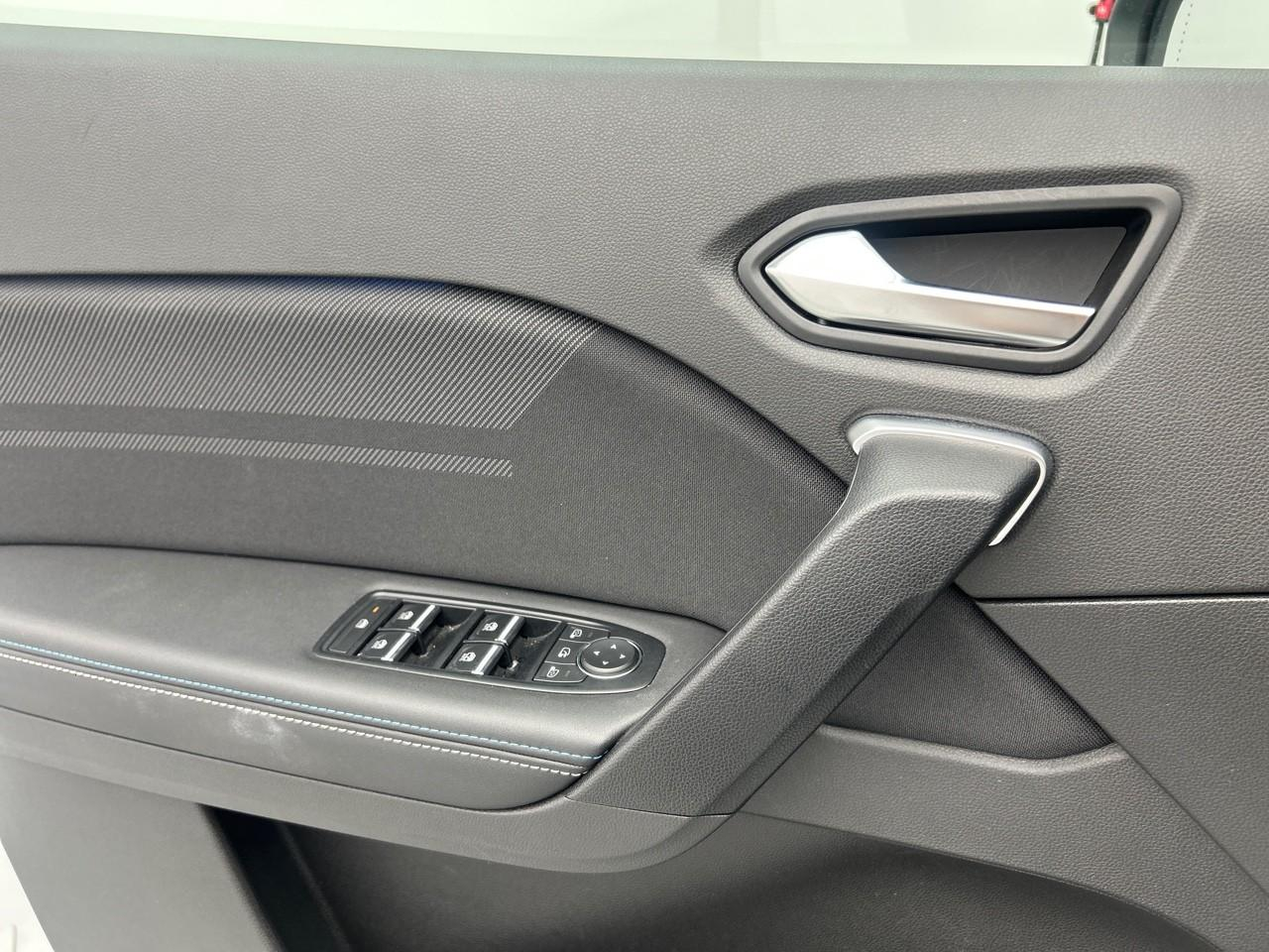 Renault Captur e-tech full hybrid 145 ch esprit alpine — photo 29