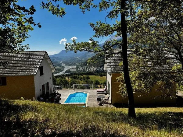 Maison 5 pièces 91 m²